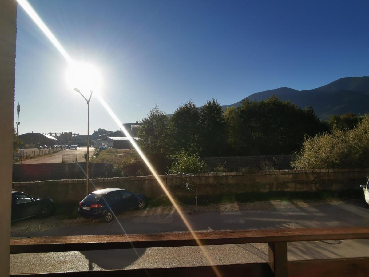 Sunny Home By The Lift In Bansko Buitenkant foto